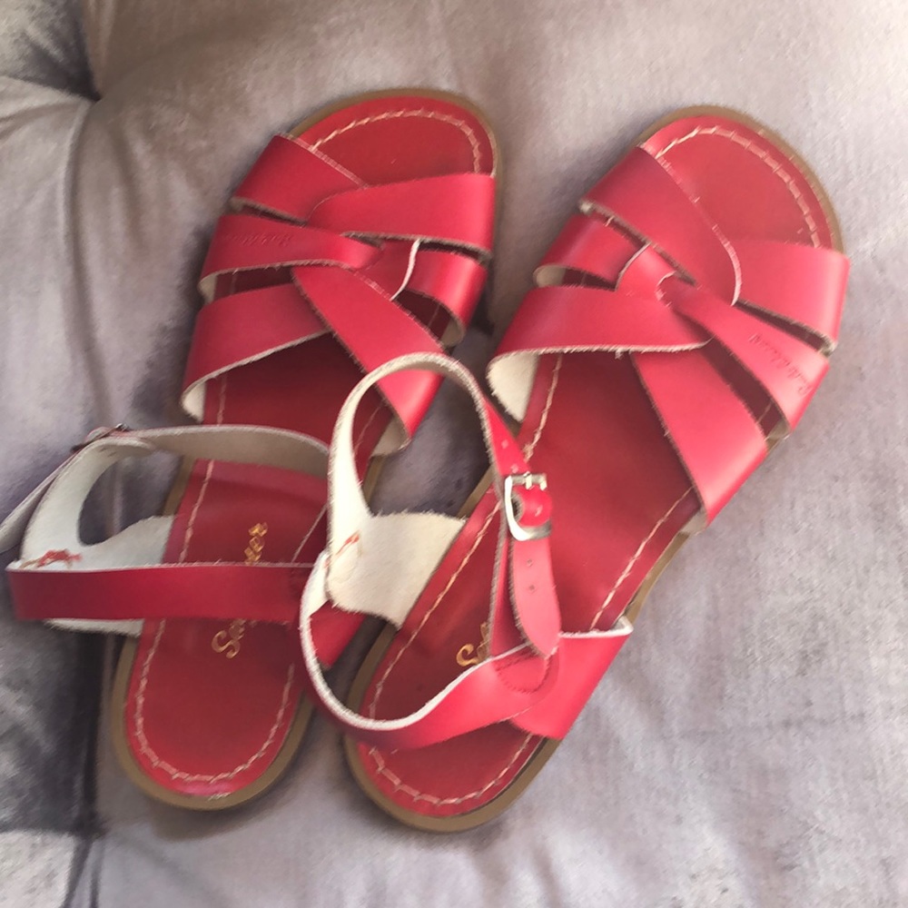 Saltwater Sandals